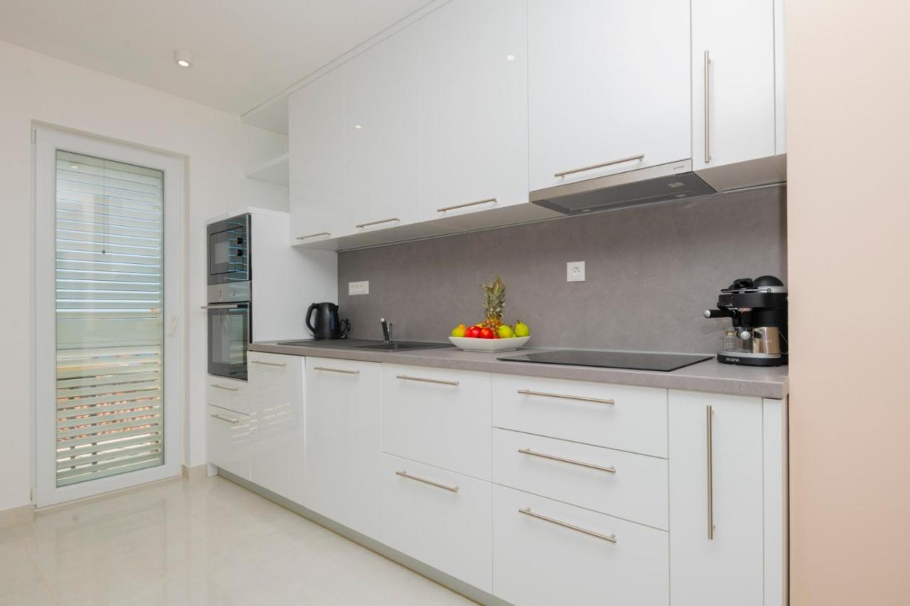 Apartments Radeljic 珀德垂那 外观 照片