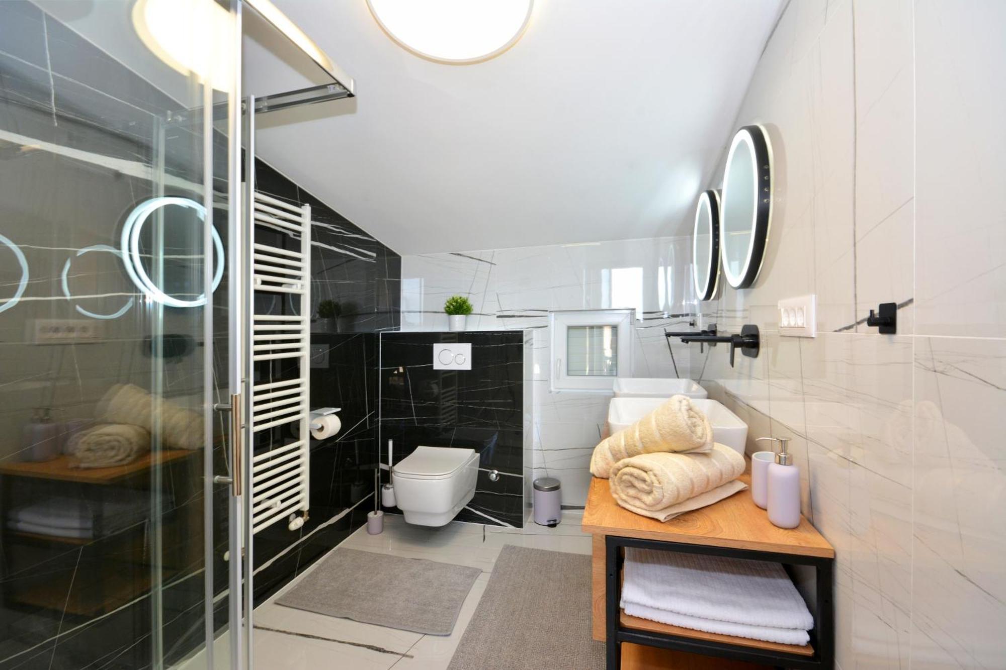 Apartments Radeljic 珀德垂那 外观 照片